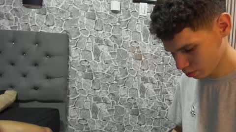 Snapshot of andrew_2811 chatting on 10.19.25 andrew_2811 online show from 10.19.25