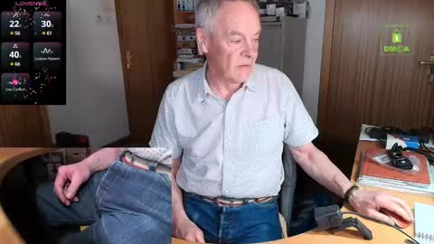 Snapshot of andrew_9999 chatting on 03.12.25 Andrew online show from 03.12.25