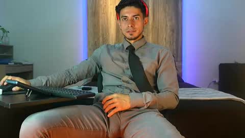 Andrew online show from 11.05.25