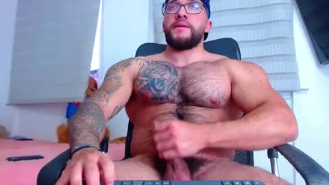 andrew_holden__ online show from 02.11.25