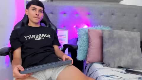 andrew restrepo online show from 03.26.26