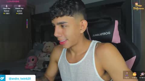 Snapshot of andrew_twink18 chatting on 10.16.25 Andrew M. online show from 10.16.25