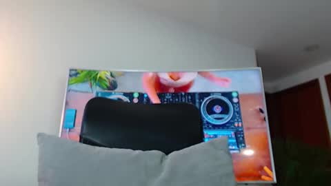 ANDREW WEST online show from 01.15.25