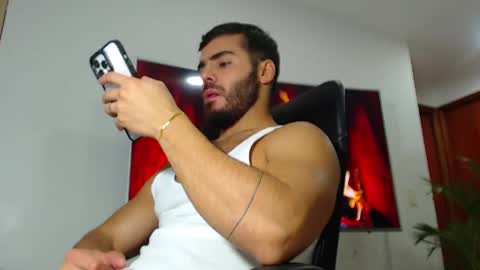 ANDREW WEST online show from 02.10.25