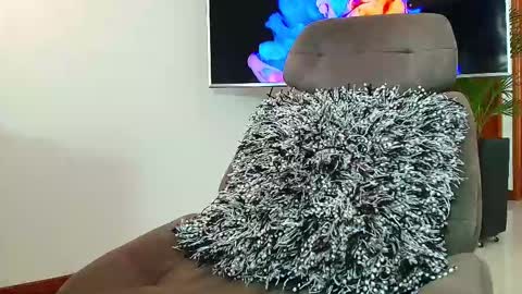 ANDREW WEST online show from 02.15.25