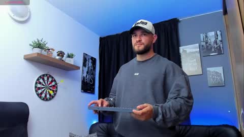 Andrew Diaz online show from 01.27.25