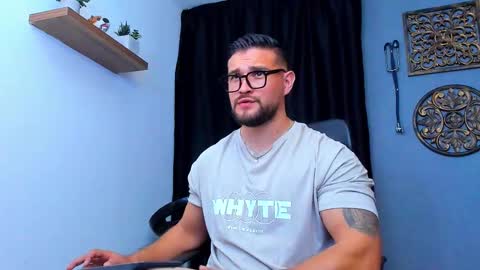 Andrew Diaz online show from 02.02.26