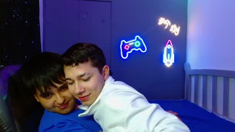 Snapshot of andrewsmile_ chatting on 01.15.25 ANDREW online show from 01.15.25