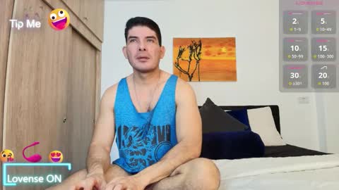 Snapshot of andrewstelee chatting on 10.22.25 andrewstelee online show from 10.22.25