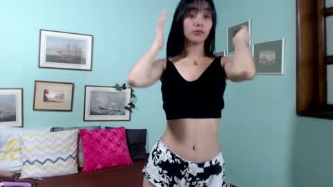 Snapshot of andreynajimenez chatting on 01.07.25 Andreyna online show from 01.07.25