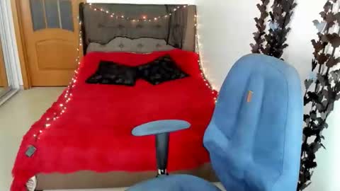 Snapshot of andrianabelle chatting on 10.08.25 andrianabelle online show from 10.08.25