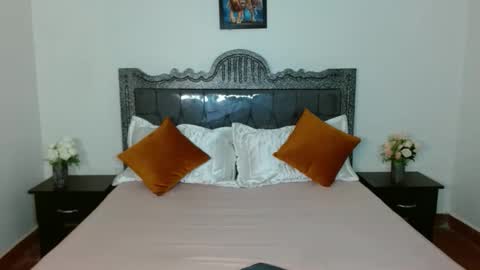 Snapshot of andrienna chatting on 10.13.25 Anna online show from 10.13.25