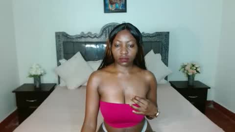 Snapshot of andrienna chatting on 10.25.25 Anna online show from 10.25.25