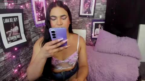 Snapshot of andrys_hot chatting on 02.27.26 Andrys online show from 02.27.26