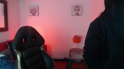 andy_eagleton_20 online show from 04.09.26