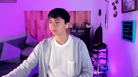 Snapshot of andy_guez_11 chatting on 12.07.24 andy_guez_11 online show from 12.07.24