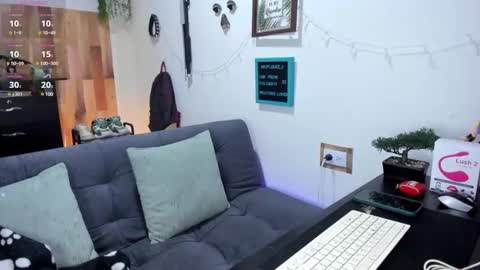 Snapshot of andy_guez_11 chatting on 02.08.25 andy_guez_11 online show from 02.08.25