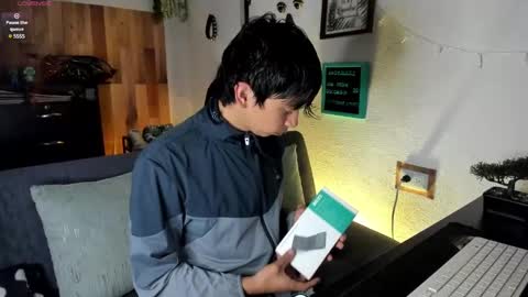 Snapshot of andy_guez_11 chatting on 02.09.25 andy_guez_11 online show from 02.09.25