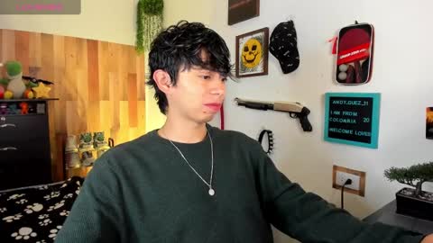 Snapshot of andy_guez_11 chatting on 02.19.25 andy_guez_11 online show from 02.19.25