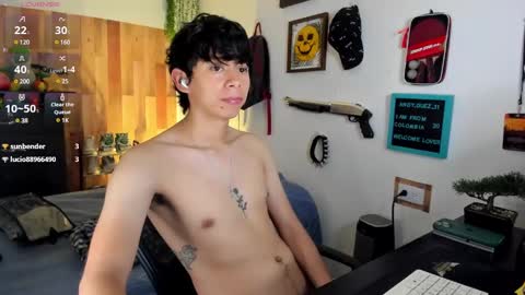 Snapshot of andy_guez_11 chatting on 02.20.25 andy_guez_11 online show from 02.20.25