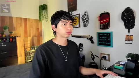 Snapshot of andy_guez_11 chatting on 03.06.25 andy_guez_11 online show from 03.06.25