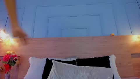  Andy  online show from 03.08.25