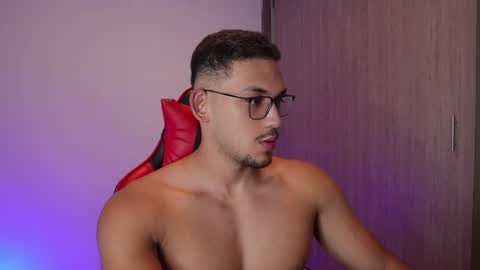 Snapshot of andy_weld chatting on 09.17.25 my onlyfans     online show from 09.17.25