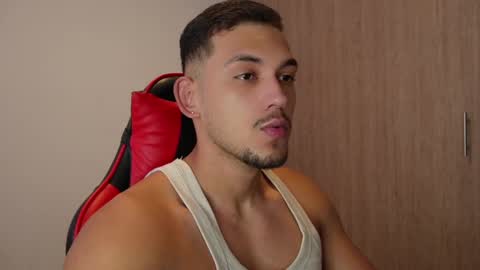 Snapshot of andy_weld chatting on 09.18.25 my onlyfans     online show from 09.18.25