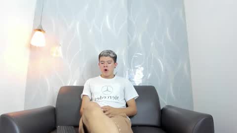 andyfame11 online show from 02.15.26