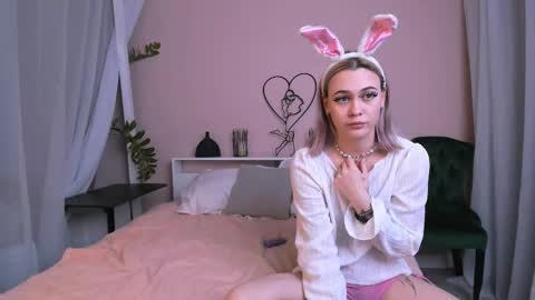 Snapshot of andyjey_ chatting on 10.26.25 Mandy and Andy online show from 10.26.25