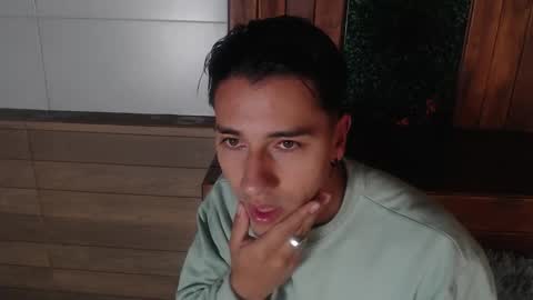 Snapshot of andyjoy_ chatting on 11.03.25 Andy Joy online show from 11.03.25