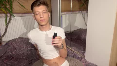 AndyTwinkkk online show from 01.25.25
