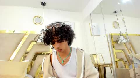 andyxibrat online show from 11.18.25