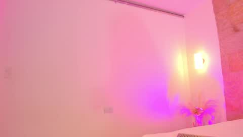 Angeel Rouss online show from 04.29.26