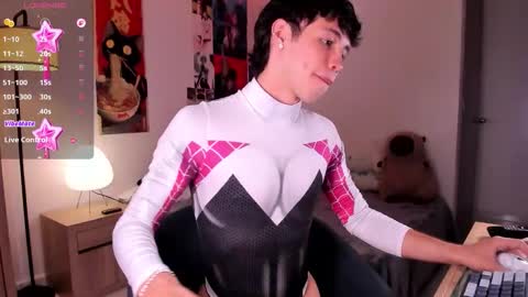 Angel   help me with 100 thumbs up online show from 03.19.26