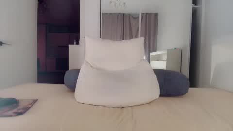 Angel boys online show from 11.07.25