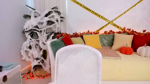 Claire - be back soon online show from 10.31.25