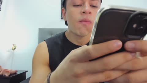 Angel Cuervo online show from 12.08.24