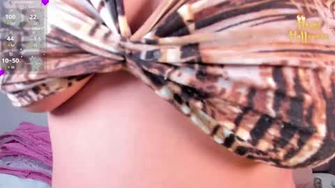 Snapshot of angel_dthroat3 chatting on 10.21.25 Angel Dthroat 3 online show from 10.21.25