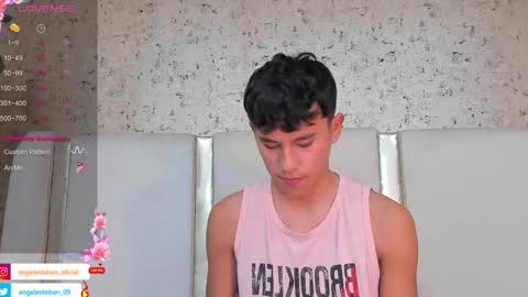 ngel Esteban  online show from 02.16.25