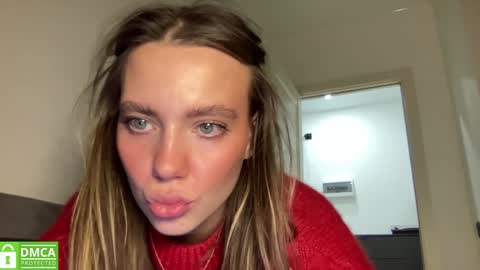 Snapshot of angel_from_sky chatting on 02.08.25 Greetings  Jess online show from 02.08.25