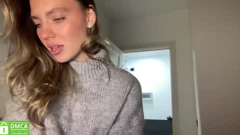 Snapshot of angel_from_sky chatting on 02.11.25 Greetings  Jess online show from 02.11.25