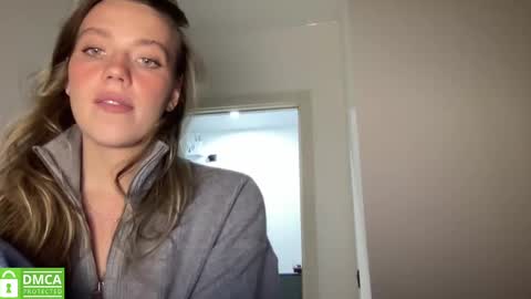 Snapshot of angel_from_sky chatting on 02.21.25 Greetings  Jess online show from 02.21.25