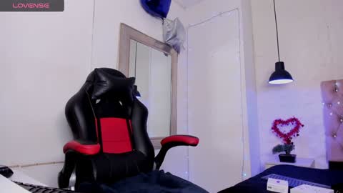 angel hardy online show from 01.14.25