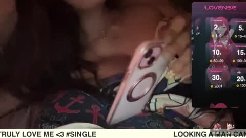 Snapshot of angel_kianna chatting on 01.08.25 callmekianna online show from 01.08.25