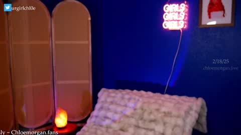    . . online show from 02.18.25