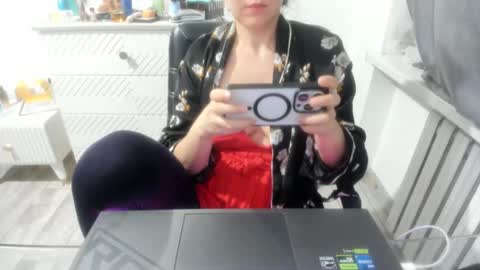 angel_lee__ online show from 01.10.25