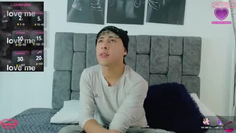 Angel Medina online show from 09.13.25