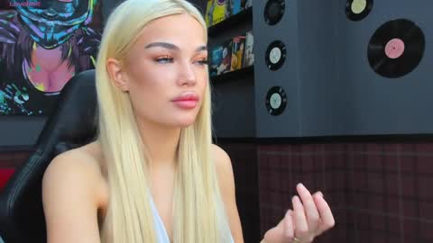 Snapshot of angel_sapphire_ chatting on 03.12.25 Angel My schedule GTM2 Mon Tue Wen Thu Fri 0900am-0400pm online show from 03.12.25