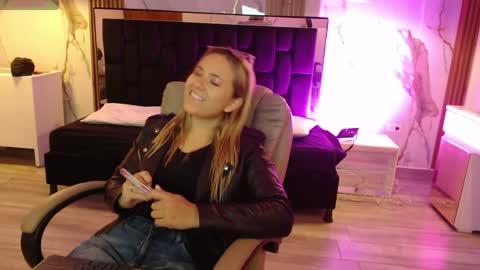 Angel online show from 04.06.26